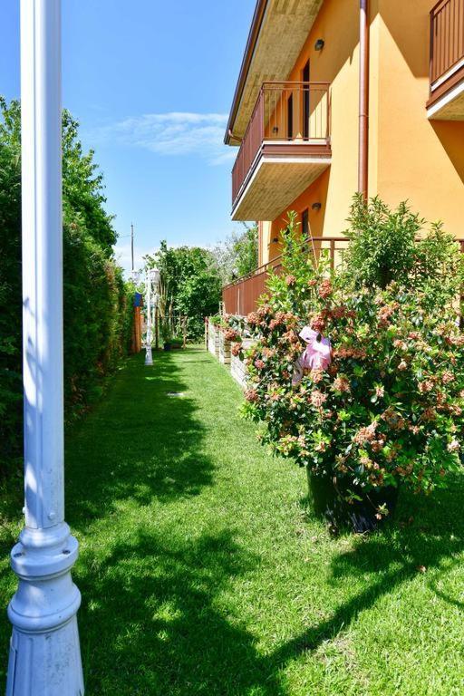 La Terrazza sul Garda Hotel Esterno foto